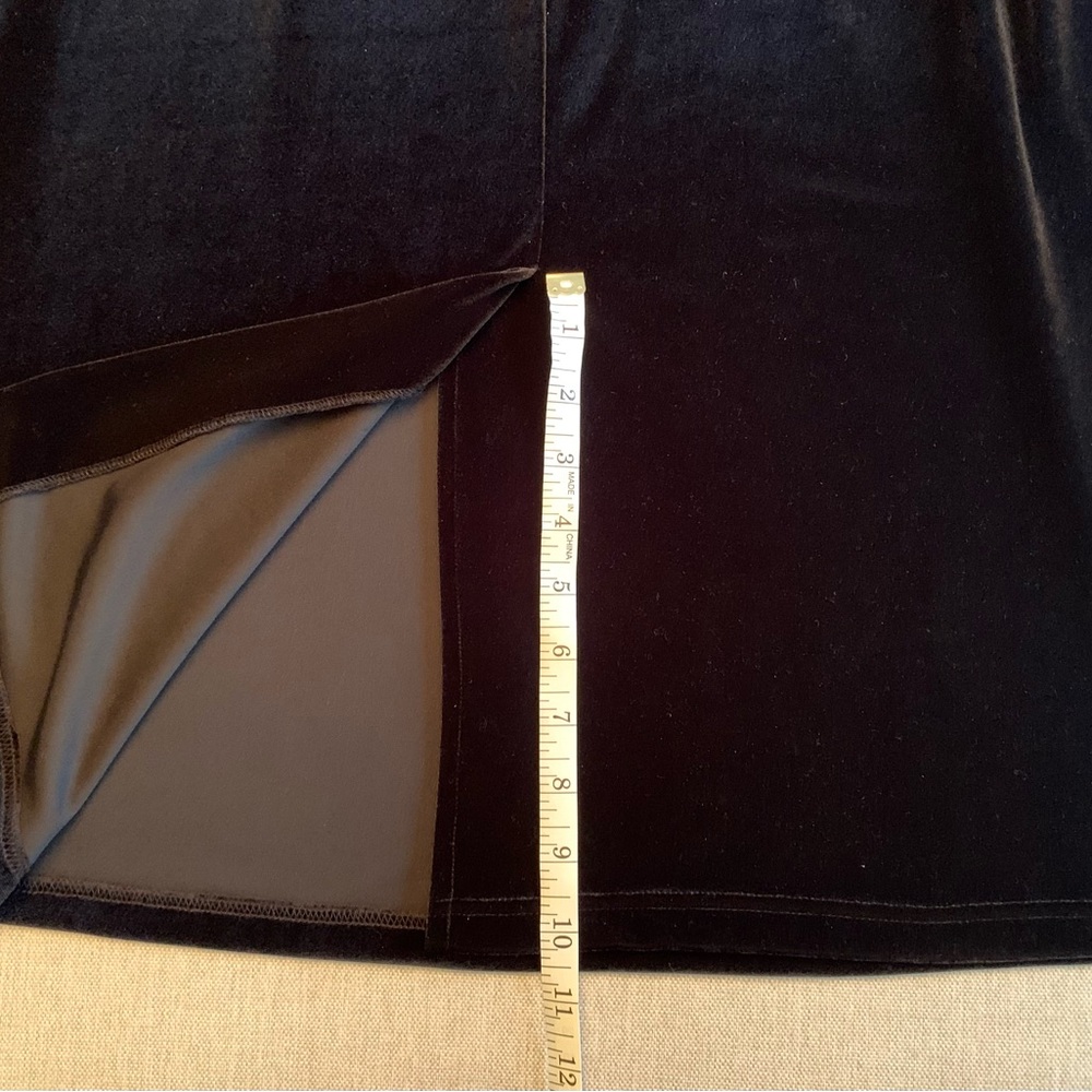 Black Velvet Maxi Skirt for Women, Elastic Waistband, Holiday Classic - Picture 6 of 8